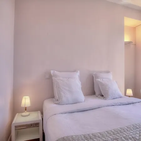 Ξενοδοχείο με διαμερίσματα Maison Lamartine - 4*