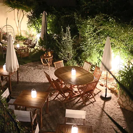 Aparthotel Maison Lamartine - Nice