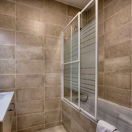 Maison Lamartine - 4* Nice