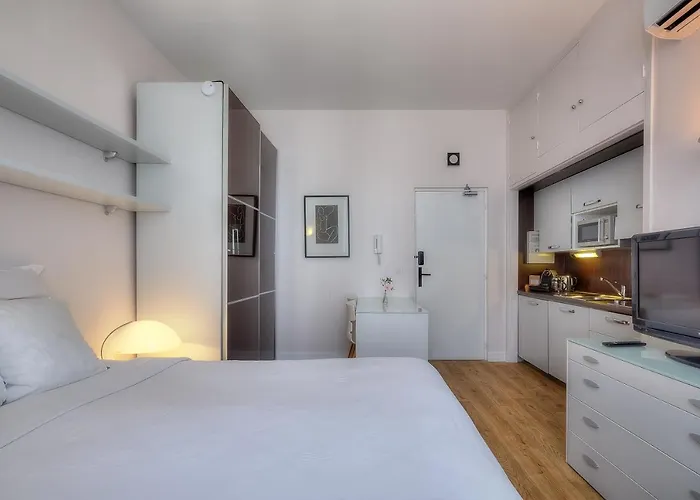 Maison Lamartine - 4* Nice