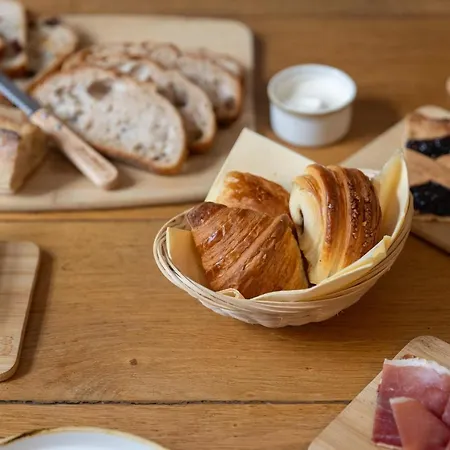 Апарт-отель Maison Lamartine - 4*